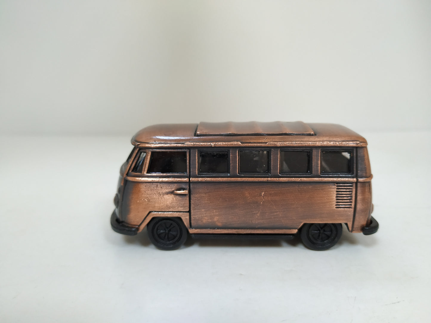New Camper Van Pencil sharpener metal die cast collector miniature display model New Boxed