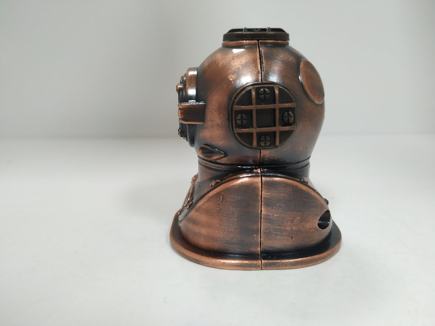 Divers Helmet Pencil sharpener metal die cast collector miniature display model New