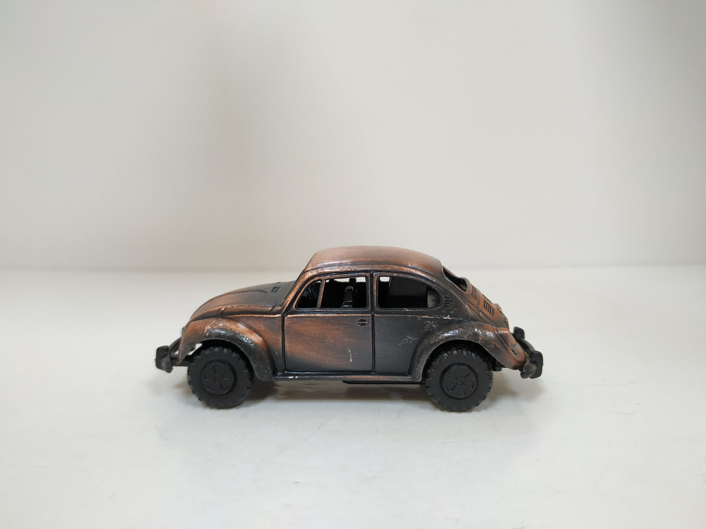 Beetle Car Pencil sharpener metal die cast collector miniature display model New Boxed